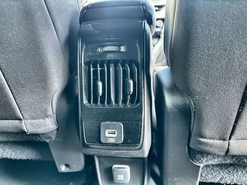 Used 2023 Jeep Compass Sport image 33