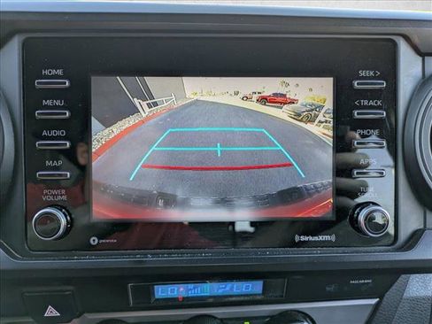 Used 2022 Toyota Tacoma SR image 15