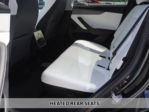 Used 2026 Tesla Model Y Long Range AWD/4WD image 8