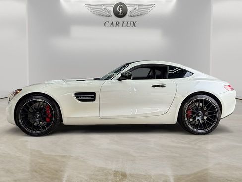 Used 2017 Mercedes-Benz AMG GT S image 2