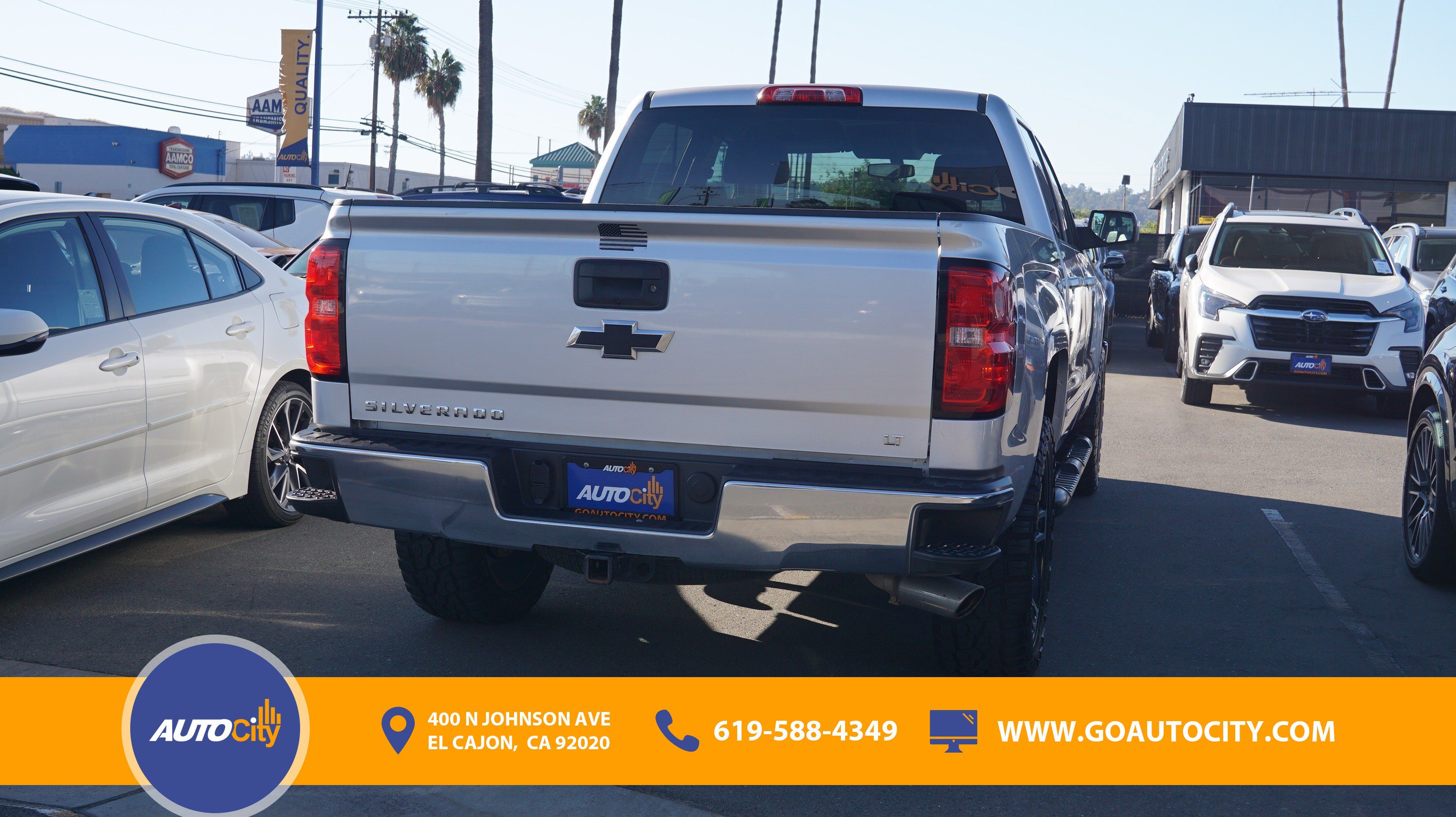 Used 2018 Chevrolet Silverado 1500 LT w/ LPO, Black Pack RWD image 10