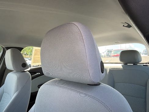 Used 2019 Chevrolet Cruze LS w/ LS Fleet Convenience Package FWD image 11