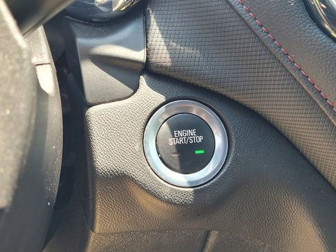 Used 2024 Chevrolet Equinox RS FWD image 19