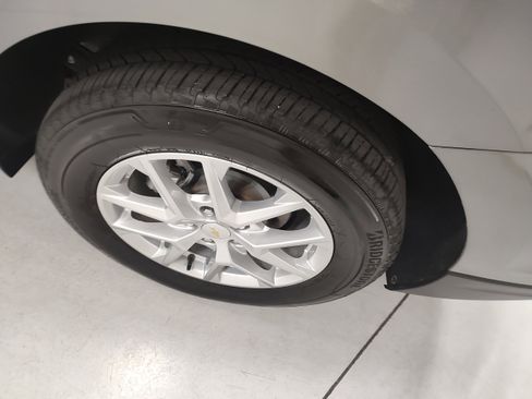 Used 2024 Chevrolet Equinox LT image 14