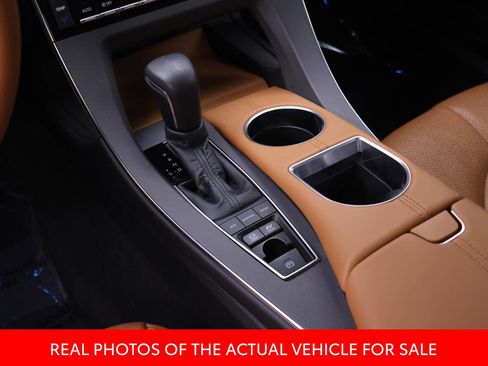Certified 2021 Toyota Avalon Limited w/ Advanced Safety Package FWD image 12