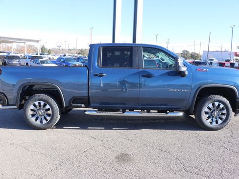 New 2026 Chevrolet Silverado 2500 Custom w/ Custom Value Package image 8