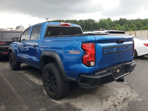Used 2023 Chevrolet Colorado Trail Boss w/ Technology Package AWD/4WD image 9