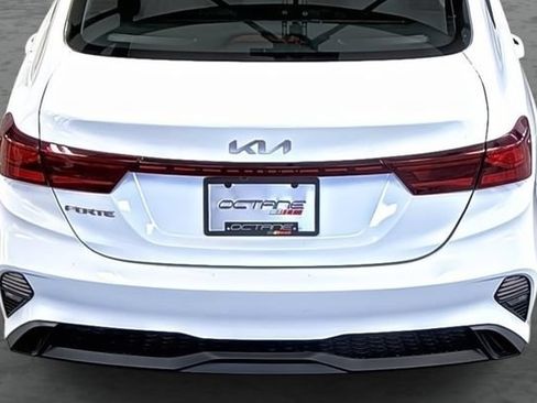 Used 2024 Kia Forte LXS FWD image 12