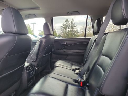 Used 2017 Honda Pilot EX-L image 11