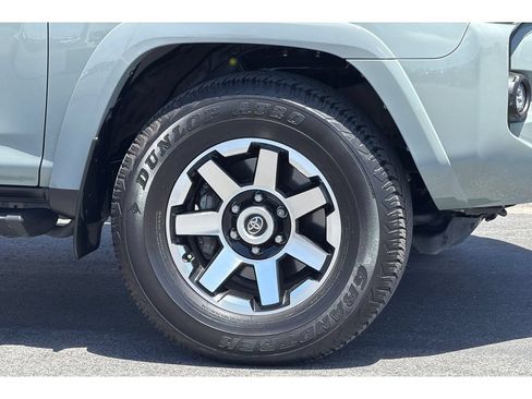 Used 2023 Toyota 4Runner TRD Off-Road Premium w/ Off Road Premium Plus Package AWD/4WD image 32