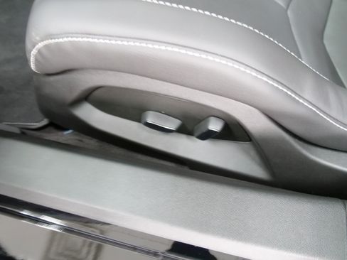 New 2026 Chevrolet Corvette Stingray Coupe w/ 1LT image 10