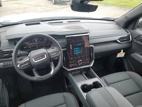 New 2026 GMC Acadia AT4 w/ Luxury Package AWD/4WD image 26