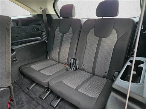 Used 2022 Kia Sorento LX image 19