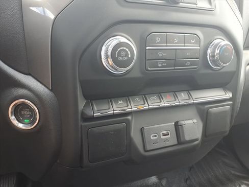 New 2026 GMC Sierra 1500 Pro AWD/4WD image 17
