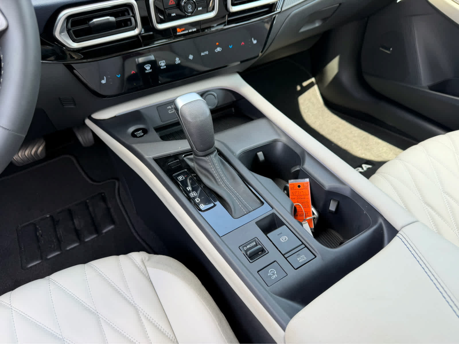 Used 2026 Nissan Sentra SL w/ Floor Mat Package FWD image 19