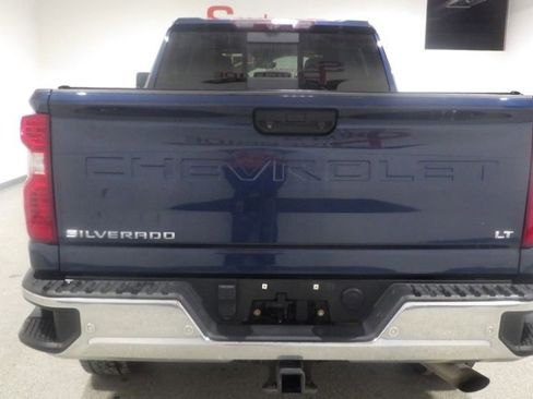 Used 2021 Chevrolet Silverado 2500 LT w/ All Star Edition AWD/4WD image 3