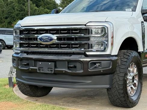 Used 2025 Ford F250 King Ranch AWD/4WD image 10