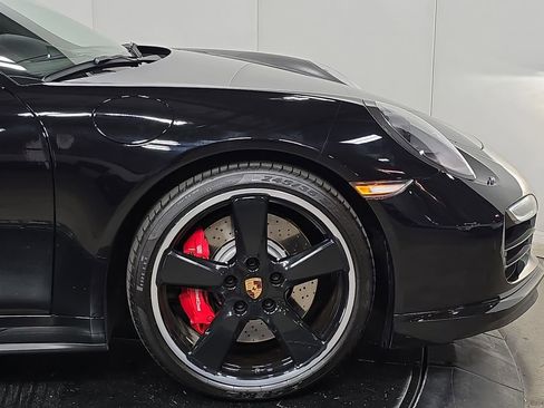 Used 2015 Porsche 911 Turbo AWD/4WD image 11