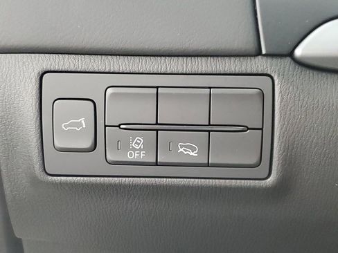 Used 2023 MAZDA CX-9 Touring image 29