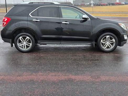 Used 2016 Chevrolet Equinox LTZ image 2