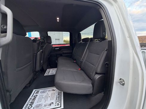 Used 2023 Chevrolet Silverado 2500 LT w/ Convenience Package AWD/4WD image 10