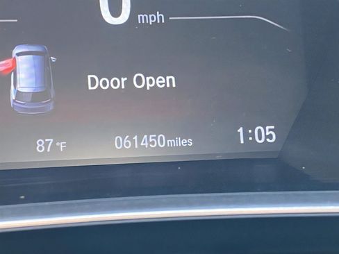 Used 2018 Honda CR-V Touring image 15