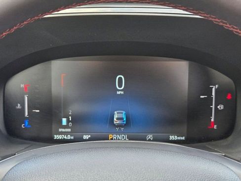 Used 2025 Ford Escape ST-Line AWD/4WD image 16