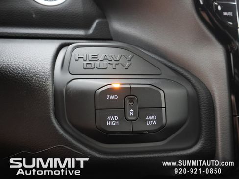 New 2026 RAM 2500 Laramie AWD/4WD image 48
