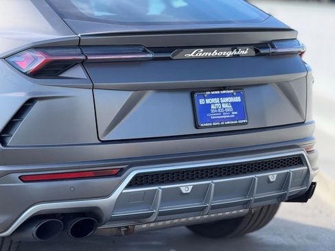 Used 2022 Lamborghini Urus image 5