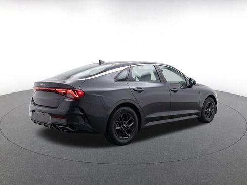 Used 2025 Kia K5 LXS FWD image 9