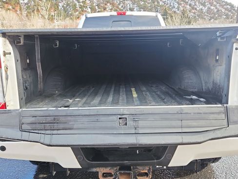 Used 2017 Ford F350 Platinum w/ Platinum Ultimate Package image 12