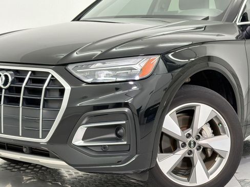 Certified 2023 Audi Q5 2.0T Premium w/ Convenience Package AWD/4WD image 11