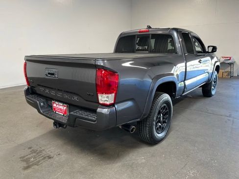 Used 2022 Toyota Tacoma SR5 w/ Black Out Package (TMS) AWD/4WD image 3
