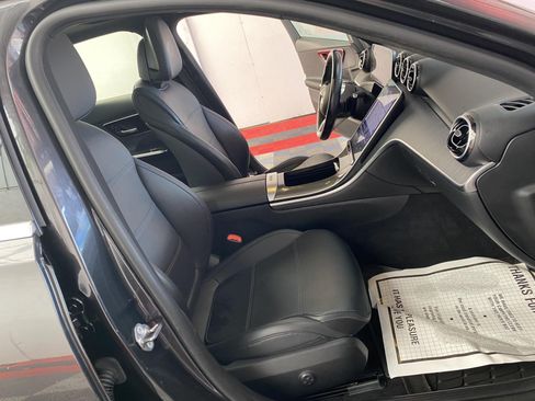 Used 2022 Mercedes-Benz C 300 4MATIC Sedan image 9
