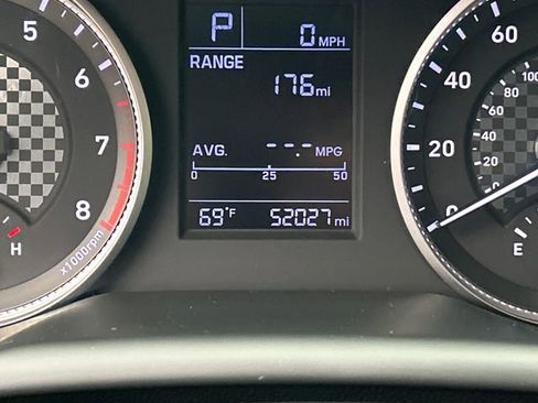 Used 2019 Hyundai Elantra SE FWD image 17