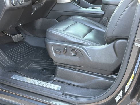 Used 2021 Chevrolet Tahoe LT RWD image 15