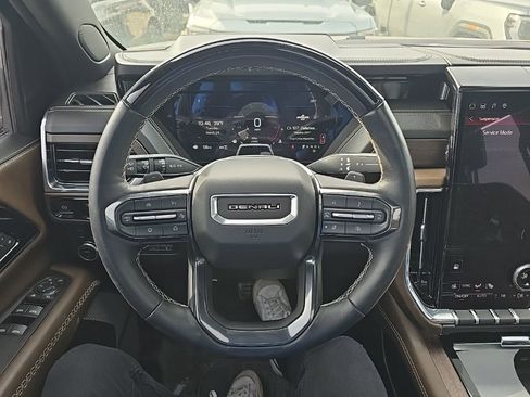 Used 2025 GMC Yukon XL Denali Ultimate image 23