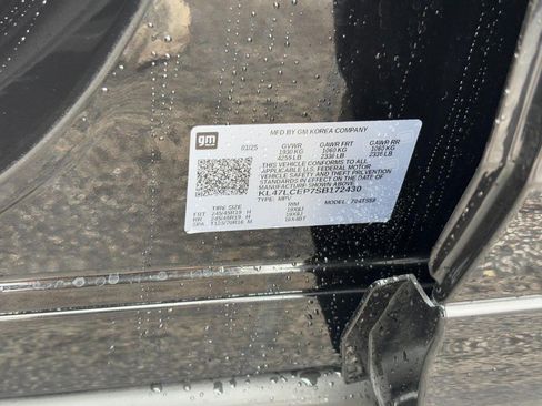 Certified 2025 Buick Envista Sport Touring FWD image 24