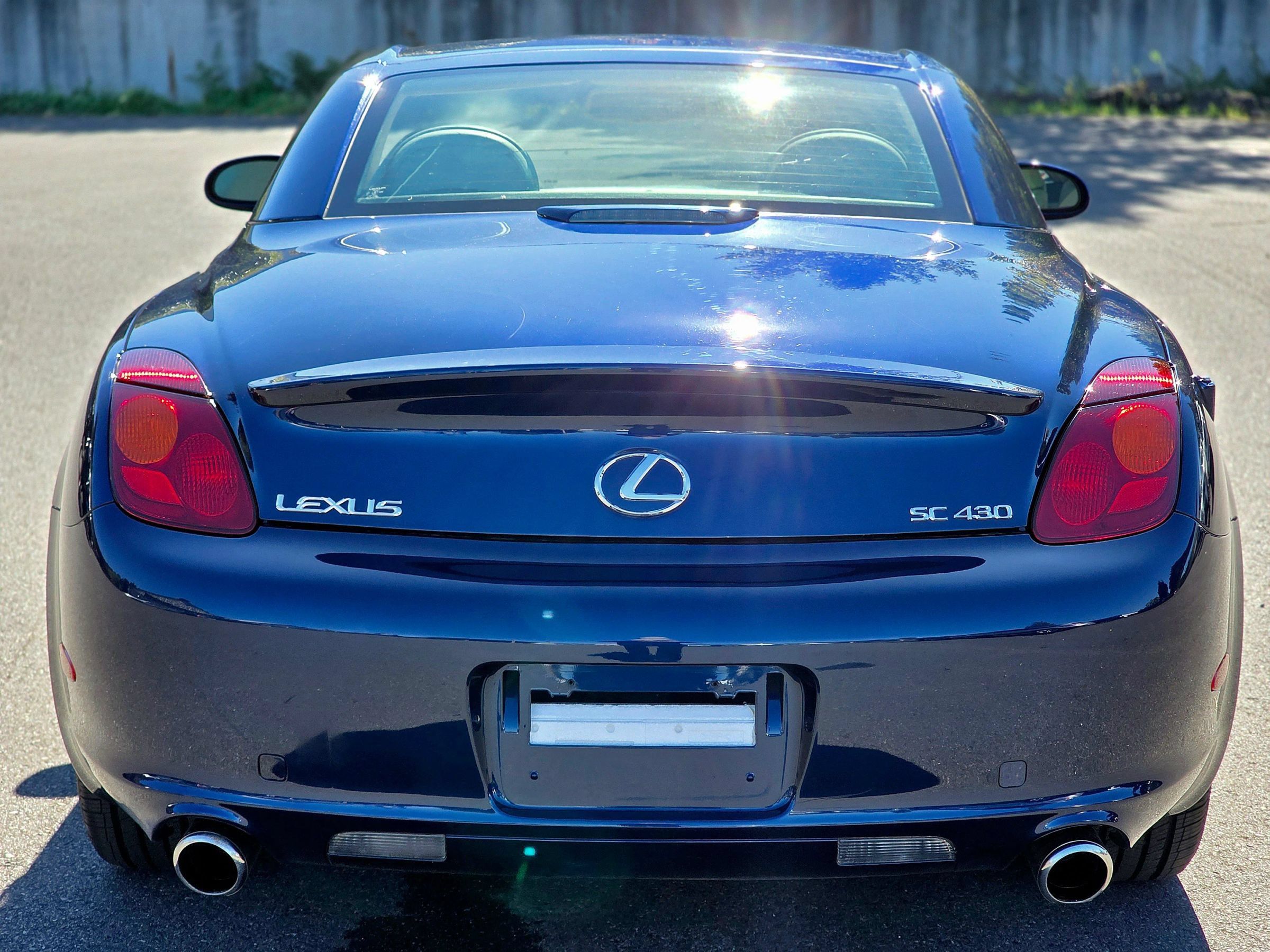 Used 2005 Lexus SC 430 Convertible RWD image 11