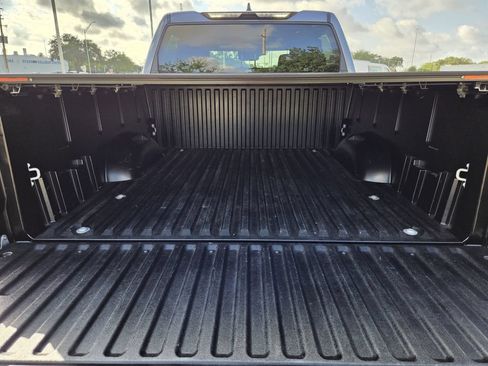 Used 2025 Toyota Tundra SR w/ SR Tow Package AWD/4WD image 28