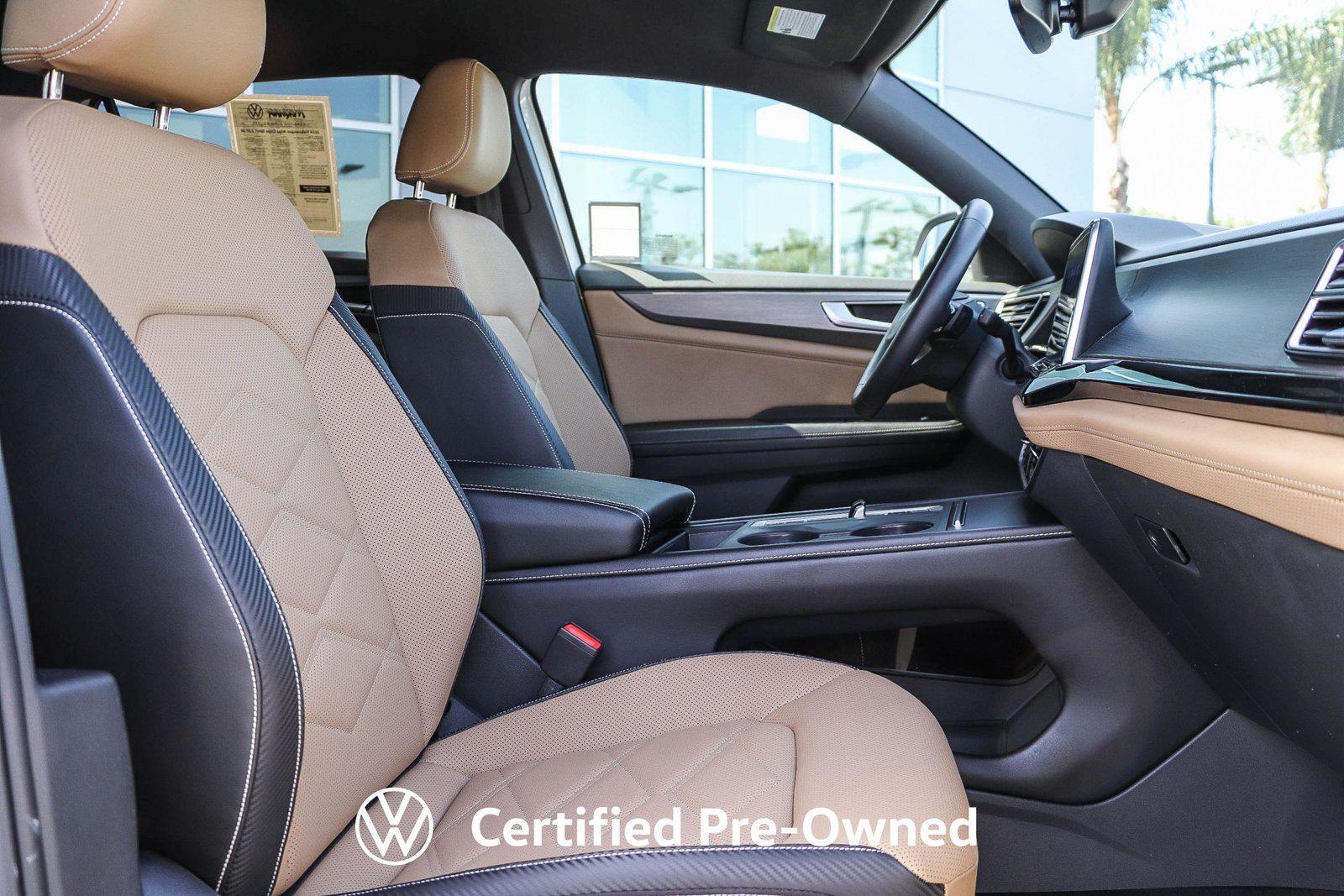 Used 2024 Volkswagen Atlas Cross Sport SE FWD image 18