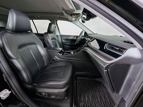 Used 2022 Jeep Grand Cherokee Limited 4xe image 33