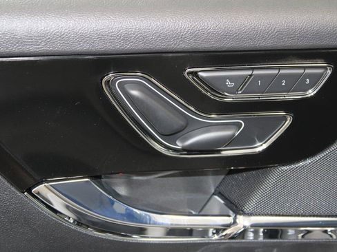 New 2026 Lincoln Corsair Reserve image 21