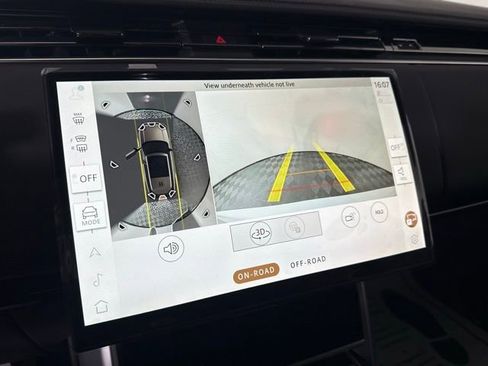 New 2026 Land Rover Range Rover Long Wheelbase SE image 32