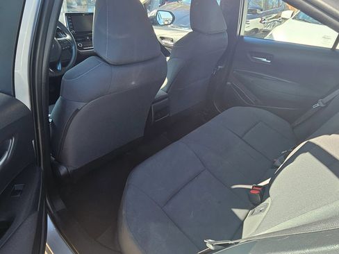 Used 2021 Toyota Corolla LE FWD image 4