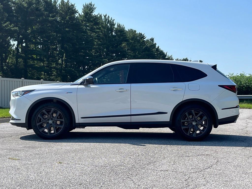 Used 2023 Acura MDX A-Spec AWD/4WD image 4