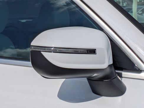 New 2025 Kia Telluride S image 12