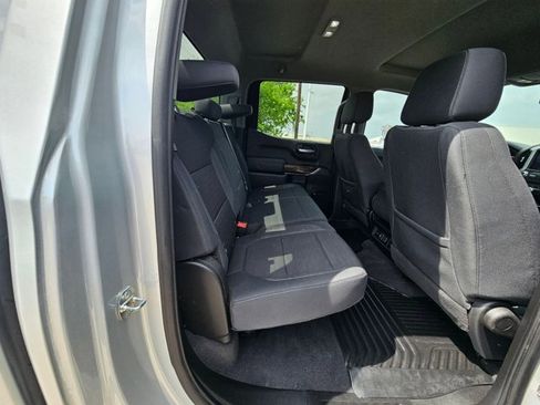 Used 2020 GMC Sierra 1500 SLE w/ SLE Value Package image 16