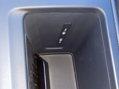 New 2025 Volkswagen Tiguan S image 24