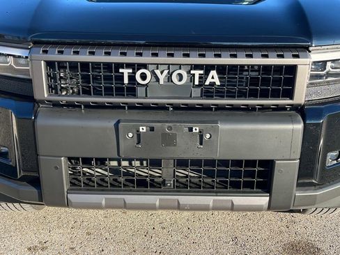 Used 2025 Toyota Land Cruiser 1958 image 12